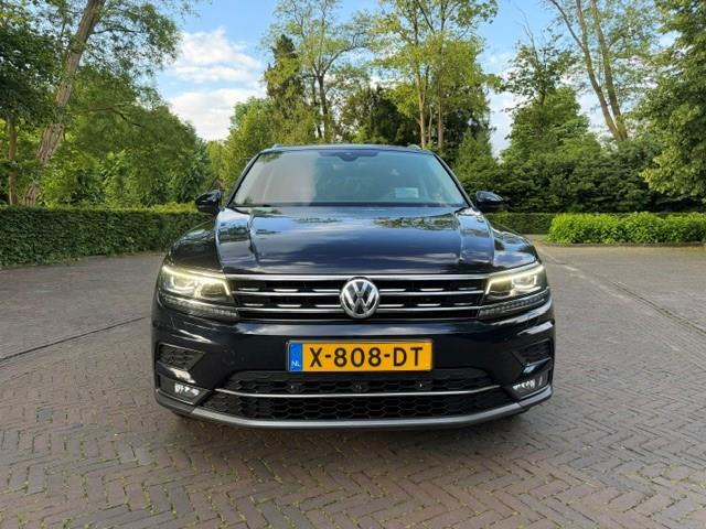 Volkswagen TIGUAN 1.4TSI 150PK 4Motion Highline/Pano/Virtdash/Headup/360Camera/Facelift