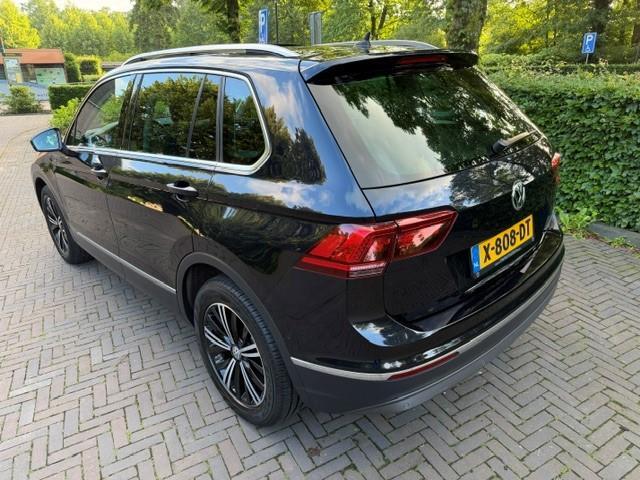 Volkswagen TIGUAN 1.4TSI 150PK 4Motion Highline/Pano/Virtdash/Headup/360Camera/Facelift