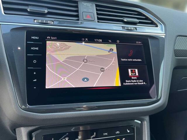 Volkswagen TIGUAN 1.4 TSI eHybrid R-Line Wegklapbare trekhaak 20 inch LED Head-Up Display Carplay ACC Stuurwielverwarming 360 Gr Camera