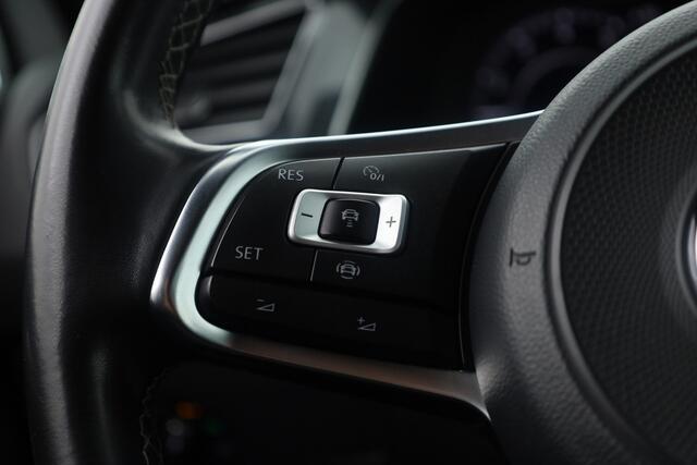 Volkswagen TIGUAN 1.5 TSI ACT R-Line | Rijklaar! | 2x R-Line | Trekhaak | Dig. Cockpit | Adapt. Cruise | Camera+PDC | Stoelverw. | LED | NAV+App.Connect | Elek. Spiegels