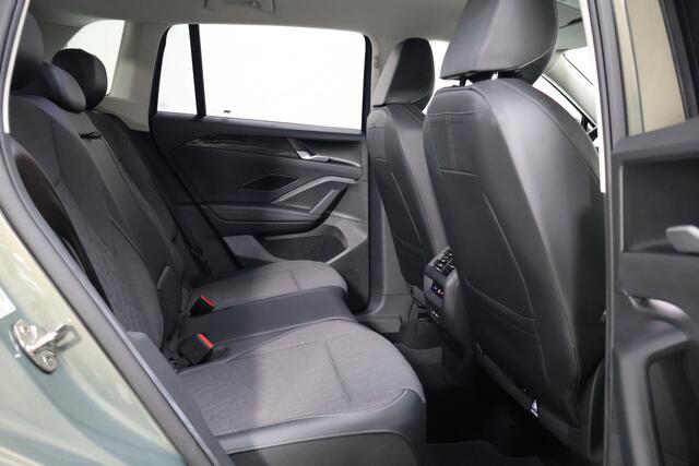 Volkswagen TIGUAN 1.5 eTSI Life Edition | 360cam | Keyless | Trekhaak | Acc | IQ Light