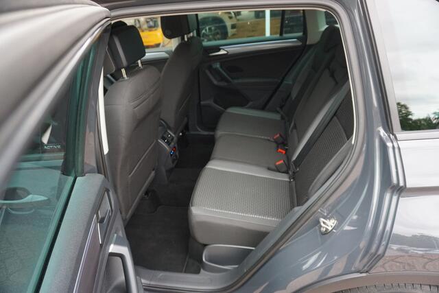 Volkswagen TIGUAN 1.5 TSI Life Business Trekhaak | Camera | ACC *All in prijs*