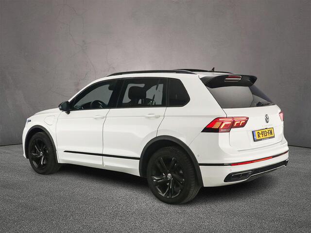 Volkswagen TIGUAN R-Line Business+ 1.4 TSI eHybrid 245pk DSG Automaat Trekhaak, 360 camera, Panoramadak, LED matrix koplampen, Adaptive cruise control, Black Style