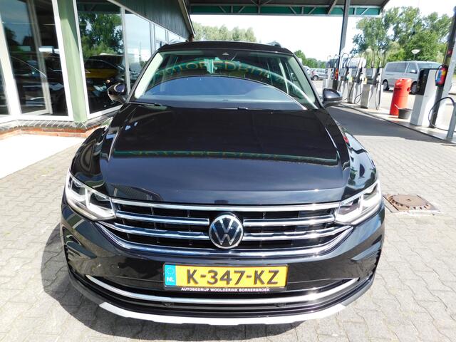 Volkswagen TIGUAN 1.5TSI 150PK DSG! ELEGANCE!! All-in Prijs! Trekhaa