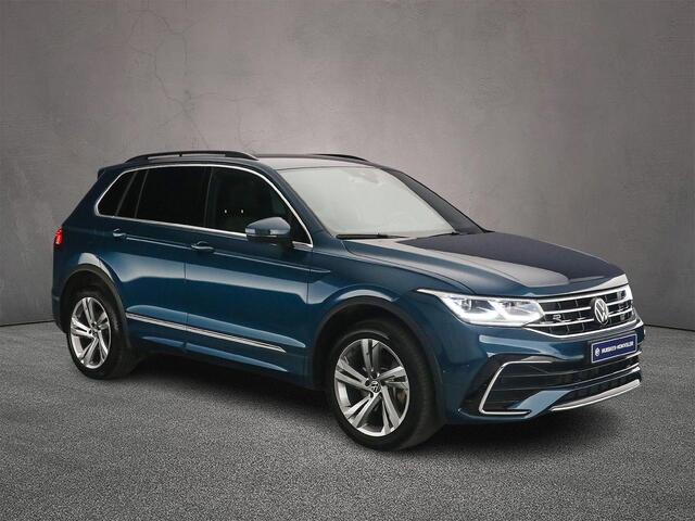 Volkswagen TIGUAN R-Line Business 1.4 TSI eHybrid 245pk DSG Automaat Trekhaak, LED matrix koplampen, Adaptive cruise control, Achteruitrijcamera, Elektrische achterklep, Navigatie