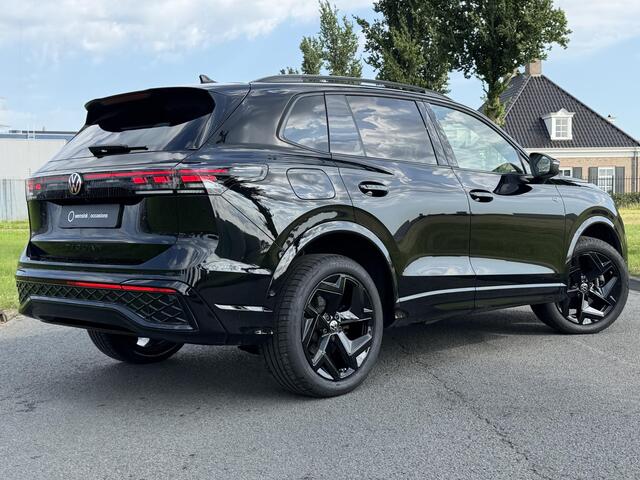 Volkswagen TIGUAN 1.5 eHybrid R-Line | Trekhaak | IQ LED | Sportstoelen | Massage | Apple CarPlay/Android Auto | 360 Camera | Black Pack | HUD | 5 Jaar garantie* | Discover Pro Max | Winterpack | DAB | Adaptieve Cruise Control |