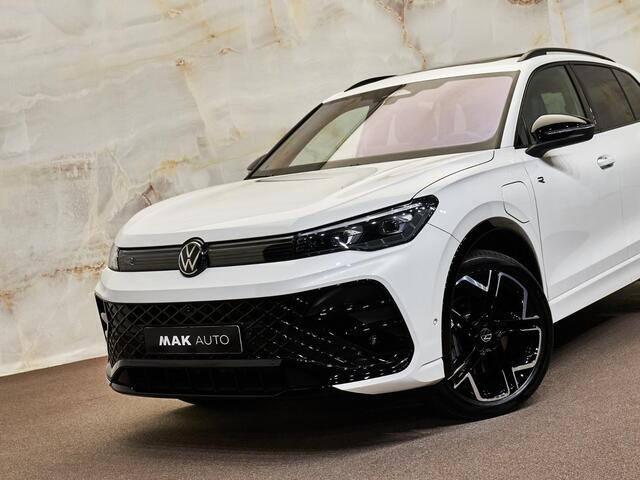 Volkswagen TIGUAN 1.5 eHybrid R-Line, 20", pano, tr.haak, H/K, massage, ACC, IQ.Light, HUD, Black Style
