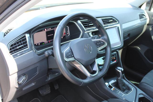 Volkswagen TIGUAN 1.5 TSI Life Business | Trekhaak | Stoelverwarming