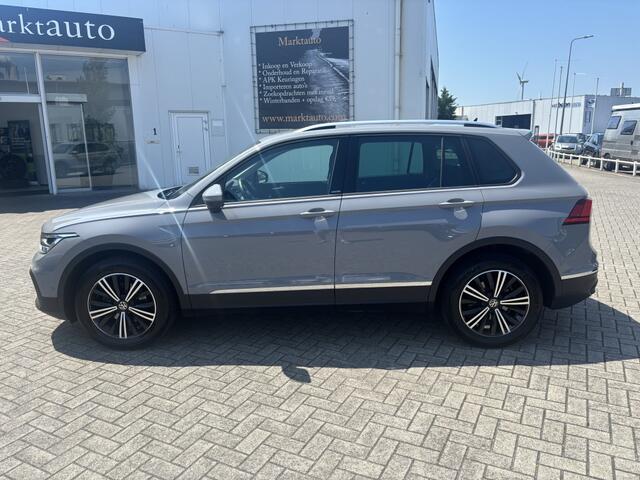 Volkswagen TIGUAN 1.5 TSI United Carplay Camera Trekhaak Adaptive Cruise
