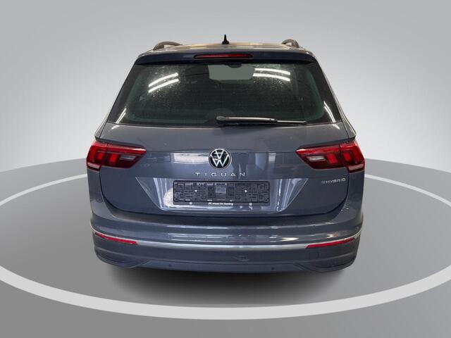 Volkswagen TIGUAN 1.4 TSI 245pk DSG eHybrid Life Business · Inklap. Trekhaak · Stuur- & Stoelverwarming · Dodehoeksensor · ACC · Parkeer assistent ·