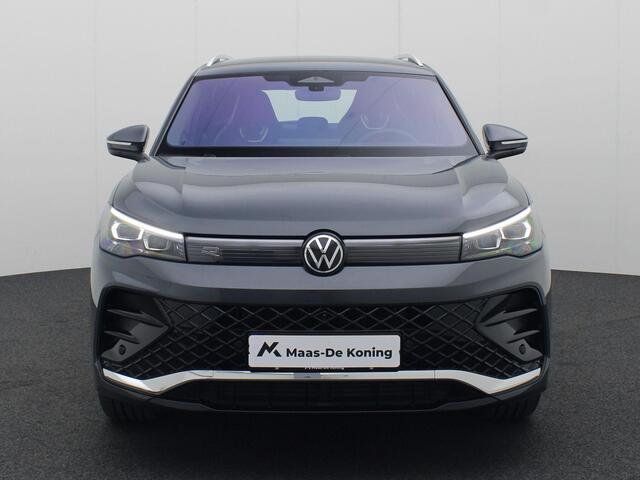 Volkswagen TIGUAN 1.5eTSI/150PK DSG R-Line Edition · 360 Camera · Keyless · IQ.Light · Head-up display · Apple/Android Car Play · Garantie t/m 11-09-2026 · EXTRA INRUILKORTING ·