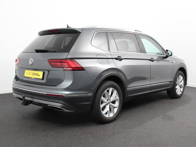 Volkswagen TIGUAN Allspace 1.5 TSI Highline All-space 7p. Adaptive cruise control Climate control LED Parkeersensoren Panoramadak Achteruitrijd camera Trekhaak Navigatie Voorstoelen verwarmd Apple Carplay/ Android Auto