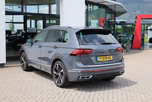 Volkswagen TIGUAN 1.5 TSI R-Line Business+ 150PK / 110kW DSG, NL auto, 1e eigenaar nieuw door ons geleverd en onderhouden, wegklapbare trekhaak, R-Line in- en exterieur, keyless go & entry, panoramadak, 20" 'Suzuka' LMV, Apple Carplay & Android Auto, achteruitrijcamera, wi