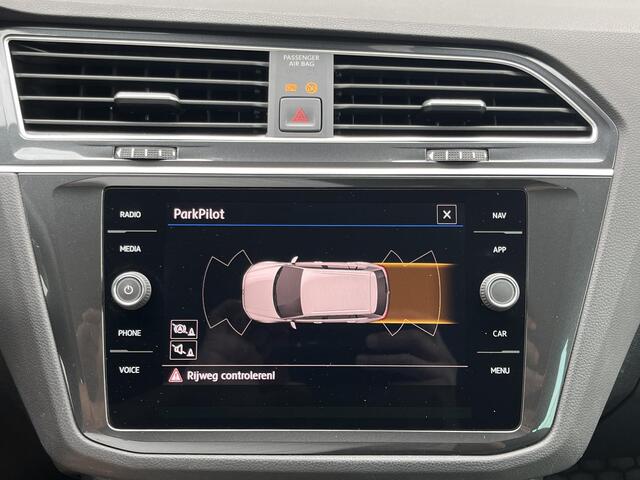 Volkswagen TIGUAN 1.5 TSI ACT Highline Business R | Navi/Adapt.Cruise/Clima/Stoelverw./Elektr.Wegklapbare TrekhaakR-Line Exterieur