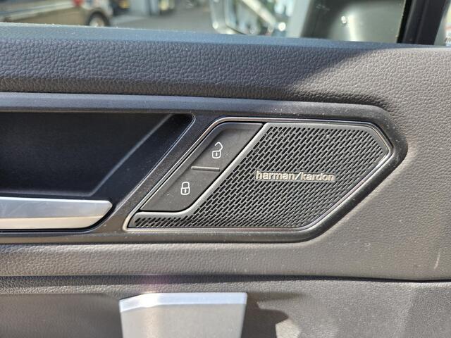 Volkswagen TIGUAN 2.0 TSI 4Motion R-Line Black Style 20"/VOL Leder + memory/Harman Kardon/Panoramadak/360 camera/Elektrische klep/Stuur + stoelverwarming v+a