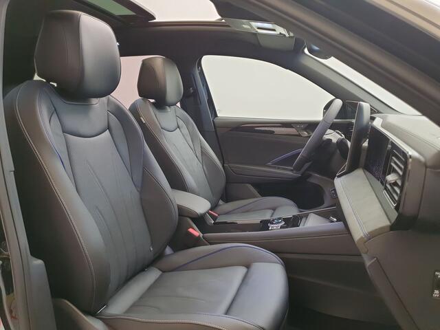 Volkswagen TIGUAN 1.5 eHybrid 272pk DSG/AUT R-Line Edition Wegklapbare trekhaak, Panoramadak, Harman Kardon