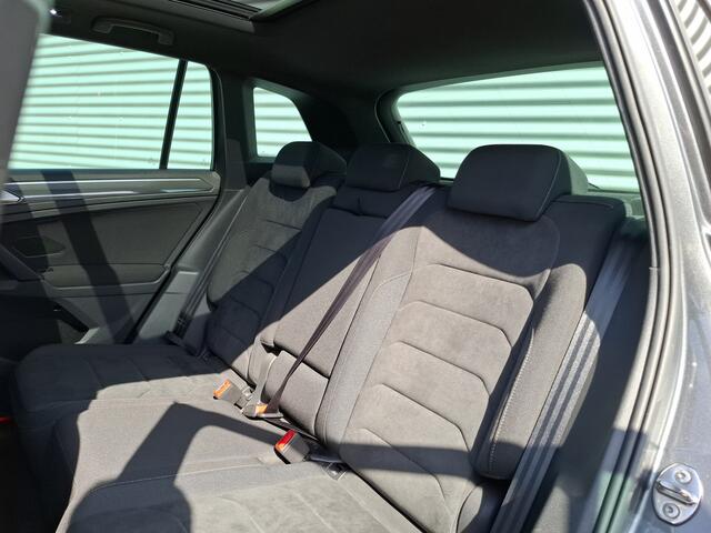 Volkswagen TIGUAN 1.4 TSI ACT Comfortline Business R-Line | Nieuw binnen! | Virtual Cockpit | Stoelverwarming | Pano