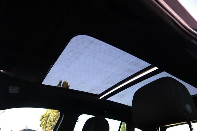 Volkswagen TIGUAN 1.4 TSI ACT R-LINE Highline Automaat Panoramadak Advance Pakket Electrische achterklep Afneembare Trekhaak Etc.