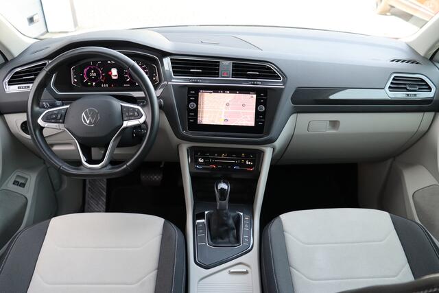 Volkswagen TIGUAN 1.4 TSI eHybrid Business+ PHEV | Adap. Cruise | Stoel-/Stuurverwarming |Elek. Trekhaak | Navigatie