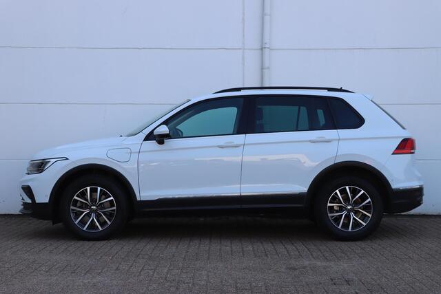 Volkswagen TIGUAN 1.4 TSI eHybrid Life Business 245pk DSG6 | SOH 89,8% |