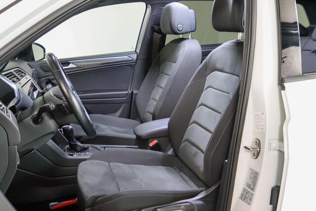 Volkswagen TIGUAN Allspace 1.5 TSI Highline R-line Blackstyle 7-Persoons Panoramadak, 20'' Inch, Mooie en nette auto!