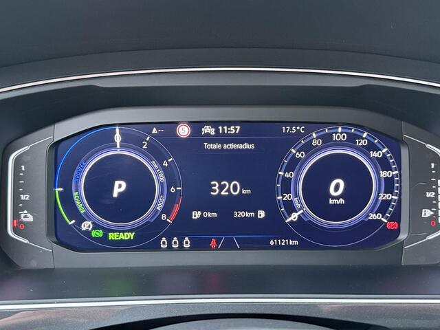 Volkswagen TIGUAN 1.4 TSI eHybrid R-Line Business+ | 245 PK | SoH 97% | Matrix LED koplampen | Achteruitrijcamera | Adaptive cruise control | Navigatiesysteem |