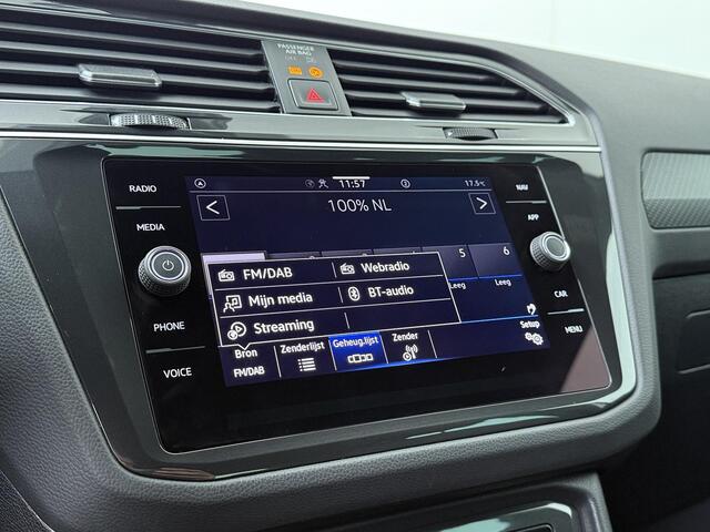 Volkswagen TIGUAN 1.4 TSI eHybrid R-Line Business+ | 245 PK | SoH 97% | Matrix LED koplampen | Achteruitrijcamera | Adaptive cruise control | Navigatiesysteem |