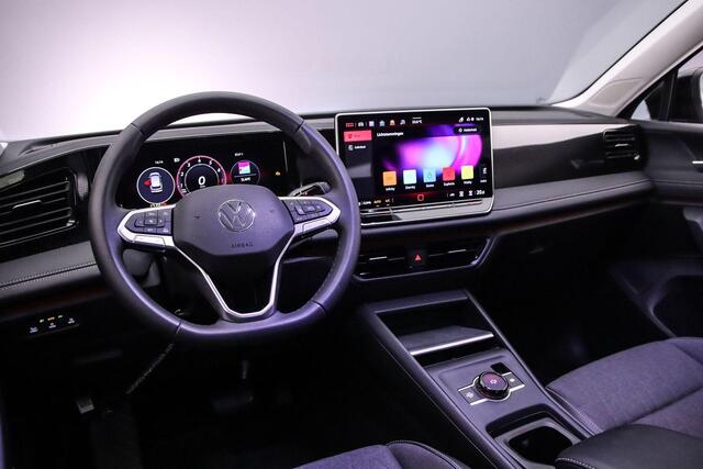 Volkswagen TIGUAN Life Edition 1.5 eTSI 150pk DSG Automaat Trekhaak, LED matrix koplampen, Adaptive cruise control, 360 camera, Achteruitrijcamera, Navigatie
