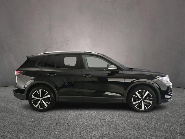 Volkswagen TIGUAN Life Edition 1.5 eTSI 150pk DSG Automaat Trekhaak, LED matrix koplampen, Adaptive cruise control, 360 camera, Achteruitrijcamera, Navigatie