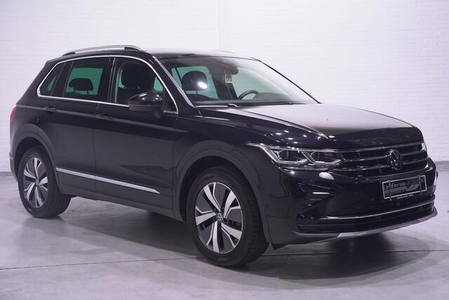 Volkswagen TIGUAN 1.4 TSI eHybrid Elegance Head up Trekhaak Led matrix Parkeerhulp Stoelverwarming