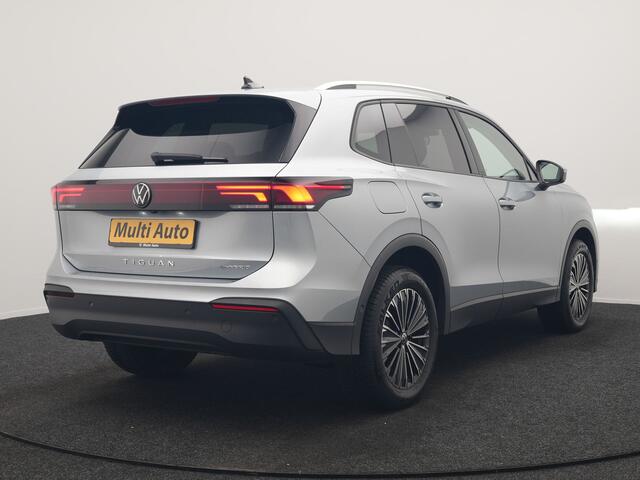 Volkswagen TIGUAN 1.5 eHybrid Life PHEV 204pk | Trekhaak Af Fabriek | Adaptive Cruise | Camera | Sportstoelen Verwarmd | BLIS | Sfeerverlichting | Stuurverwarming | Apple Carplay | IQ Drive | Navigatie | Virtual | DAB | 18"L.M | Plug In Hybrid |