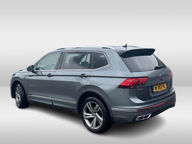 Volkswagen TIGUAN Allspace 1.5 TSI R-Line Business+ 7p. / Trekhaak / Panoramadak / Camera / CarPlay / Keyless / 19'' / Mattrix LED / Stoelverwarming / DAB / ACC