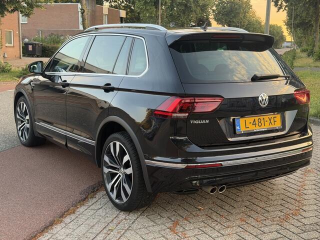 Volkswagen TIGUAN 1.5 TSI Highl. Bus R