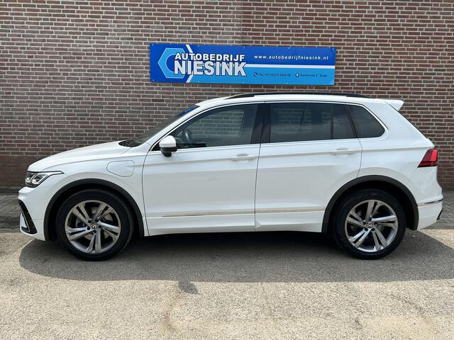 Volkswagen TIGUAN 1.4 TSI eHybrid R-Line ACC/Trekhaak/Camera/Carplay