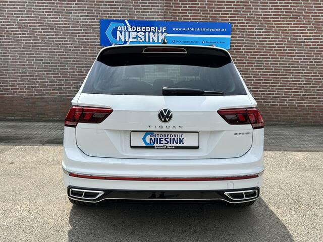 Volkswagen TIGUAN 1.4 TSI eHybrid R-Line ACC/Trekhaak/Camera/Carplay