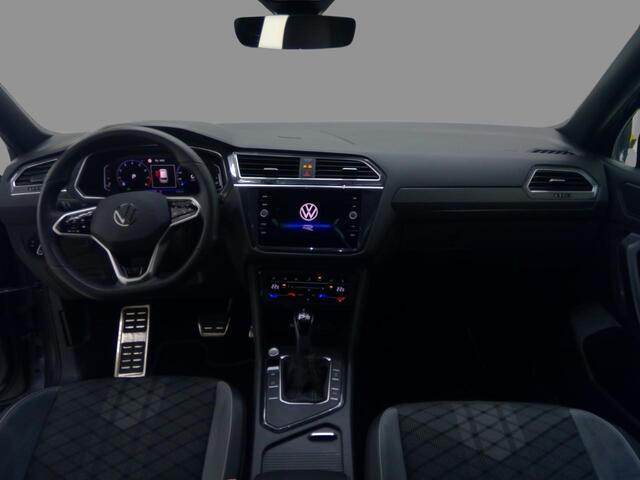 Volkswagen TIGUAN Allspace 1.5 TSI R-Line Business+ 7p. 87.800 KM | 7 zitplaatsen | Panorama - Dak | Virtual Cockpit | WORDT VERWACHT!