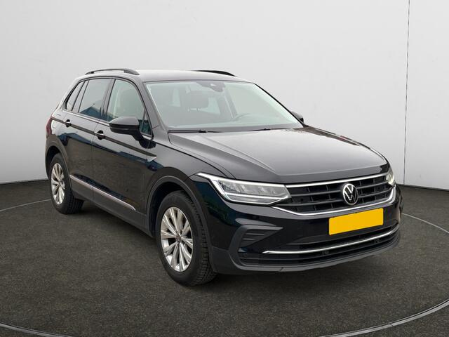 Volkswagen TIGUAN 1.5 TSI Life Business Aut- Stoelmassage, Carplay, Android Auto, Alcantara Interieur, Trekhaak
