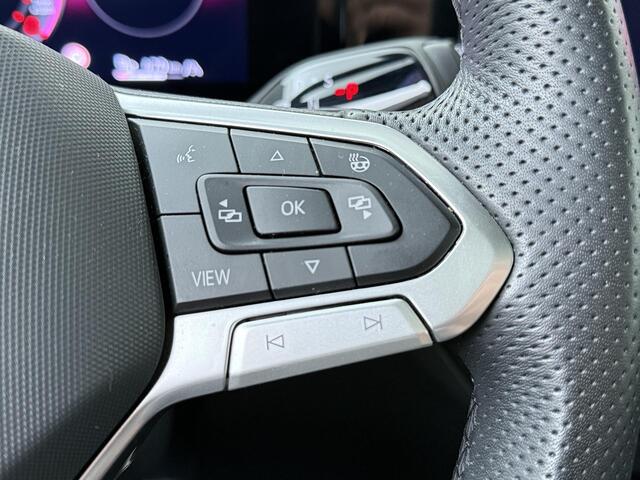 Volkswagen TIGUAN 1.5 eHybrid R-Line Edition | SoH 100% | Trekhaak wegklapbaar | Adaptive Cruise Control | Panoramadak | 360 graden camera | Head-up Display | Massagestoelen |