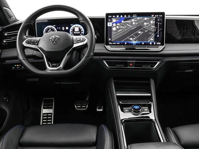 Volkswagen TIGUAN 1.5 eHybrid 272pk DSG R-Line · Panoramadak · Inklap. Trekhaak · Harman Kardon · 360 Camera · Leder Varenna + Stoelverkoeling & Massage · Garantie t/m 09-06-2030 of 100.000km