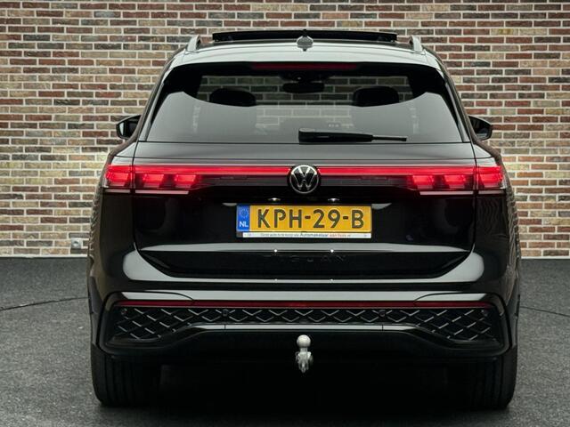 Volkswagen TIGUAN 1.5 eHybrid R-Line Edition Panoramadak, Trekhaak, Massagestoelen
