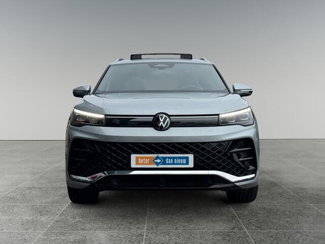 Volkswagen TIGUAN 1.5 150pk eTSI R-Line Edition Panoramaschuif-kanteldak | Adaptive Cruise Control | Navigatie 'Discover'
