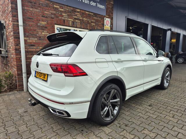 Volkswagen TIGUAN 1.5 TSI R-LINE, Trekhaak, Eletrische A-klep, Stuur/stoel verwarming, ALL IN prijs!