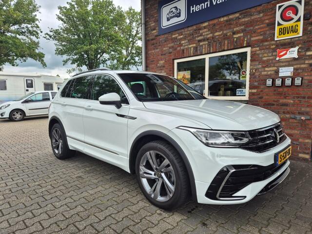 Volkswagen TIGUAN 1.5 TSI R-LINE, Trekhaak, Eletrische A-klep, Stuur/stoel verwarming, ALL IN prijs!