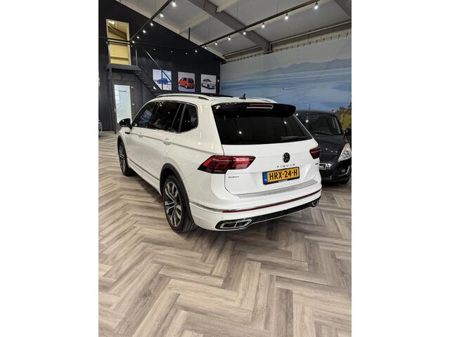Volkswagen TIGUAN 2.0 TSI 4Motion Rline NAVI/ELEKTRISCHE STOELEN /245PK/PANO/7ZITS