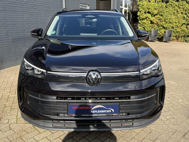 Volkswagen TIGUAN 1.5 eTSI 7-traps automaat 360 camera trekhaak Edition 150pk 20Inch 2025 km 22.147