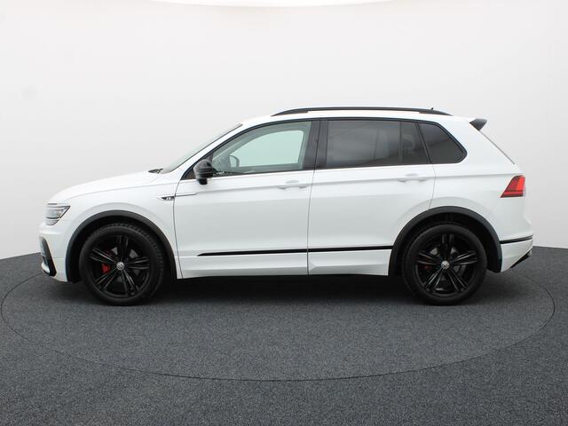Volkswagen TIGUAN 1.5 TSI ACT Highline Business R | Black Style | Head Up | Side Assist | Elk. A-klep | Prijs Rijklaar!!