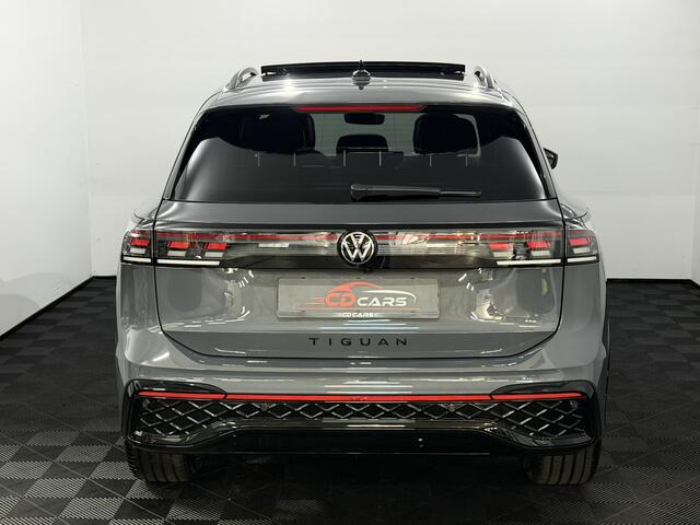 Volkswagen TIGUAN 1.5 eHybrid R-Line Edition Plug-in Panoramadak, 360 Camera, Trekhaak, Leder, Head-up display, Elektrische achterklep, Winterpakket, Memory stoelen, 2 jaar garantie