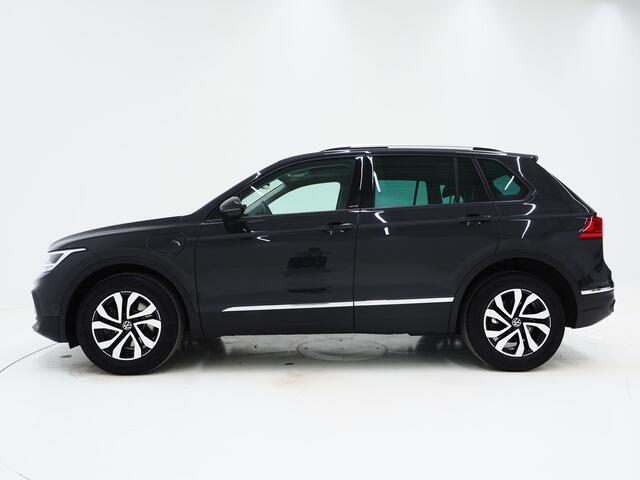 Volkswagen TIGUAN 1.4 TSI eHybrid Elegance | Panoramadak | HUD | 360 | Sfeerlicht | Virtual | Adaptive Cruise | Dodehoek