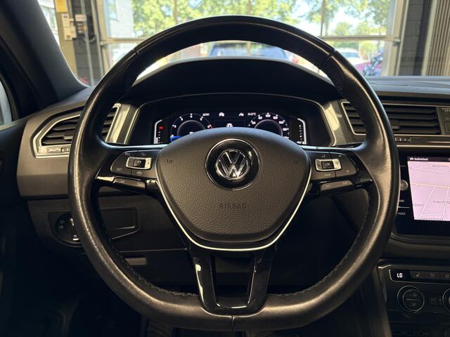 Volkswagen TIGUAN 1.5 TSI ACT Highline R-Line Adapt Cruise, Pano, Navi