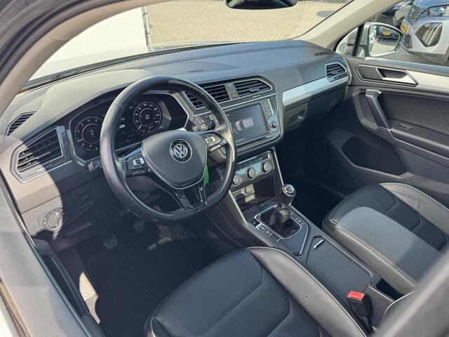 Volkswagen TIGUAN 1.4 TSI ACT Comfortline Business R PANDODAK | CARPLAY NAVI | LEDER | STOELVERWARMING